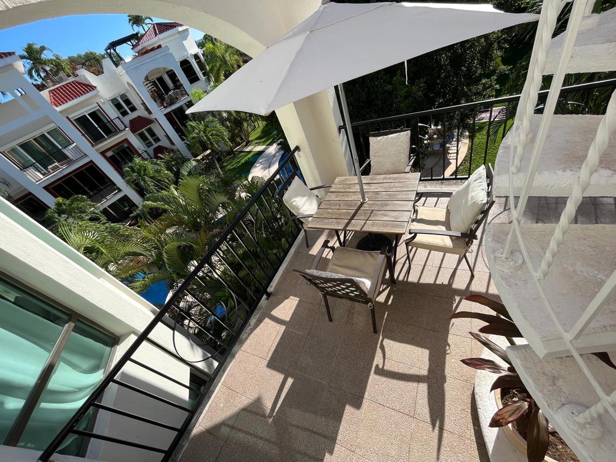 Paseo Luxury Suites Playa del Carmen Exterior foto